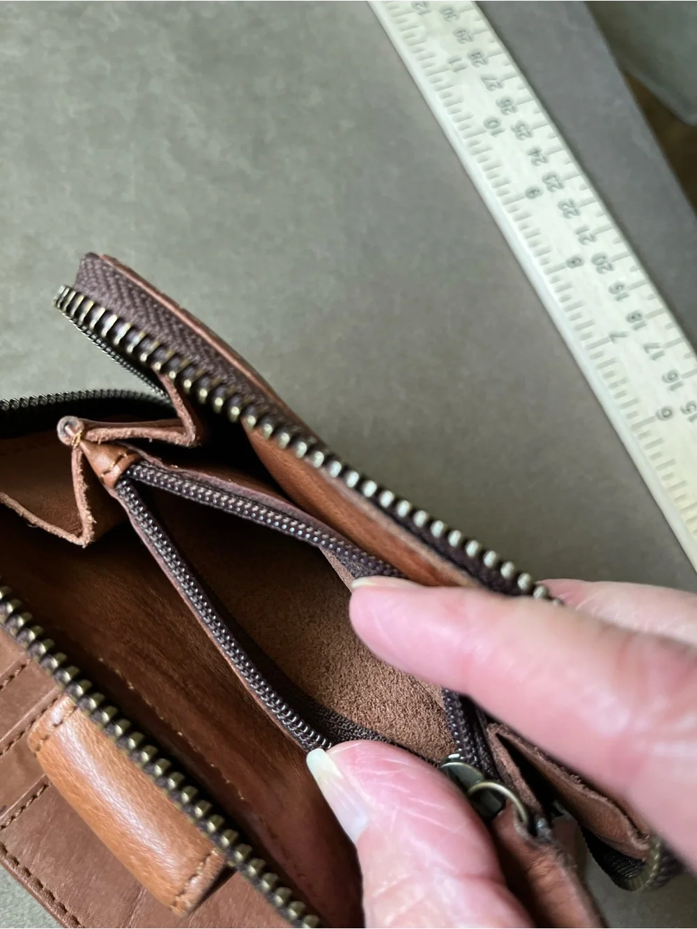 HARBOUR 2nd Distressed Brown Leather Zip Wallet
